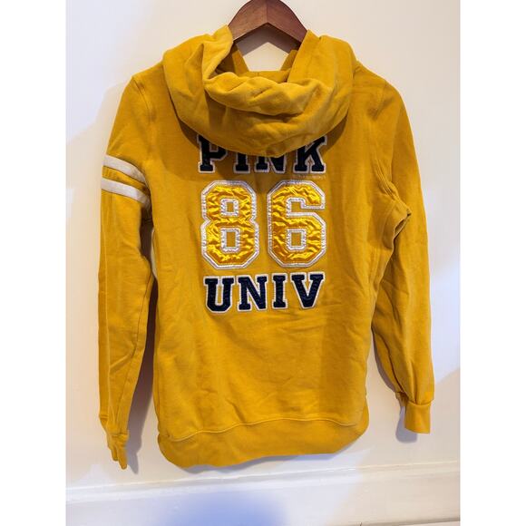 VTG Womens Pink Victoria Secret Yellow Embroidered University Size Large - Picture 1 of 7